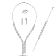 4er Schmuckset mit V-förmigem Muster – Halskette, Armband, Ohrstecker und Ring mit Zirkonia, in Silber und Gold