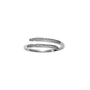 Offener Ring aus 925 Sterling Silber mit funkelnden Zirkonia in zwei pavébesetzten Linien; schlanke, moderne Silhouette mit elegantem Schwung.