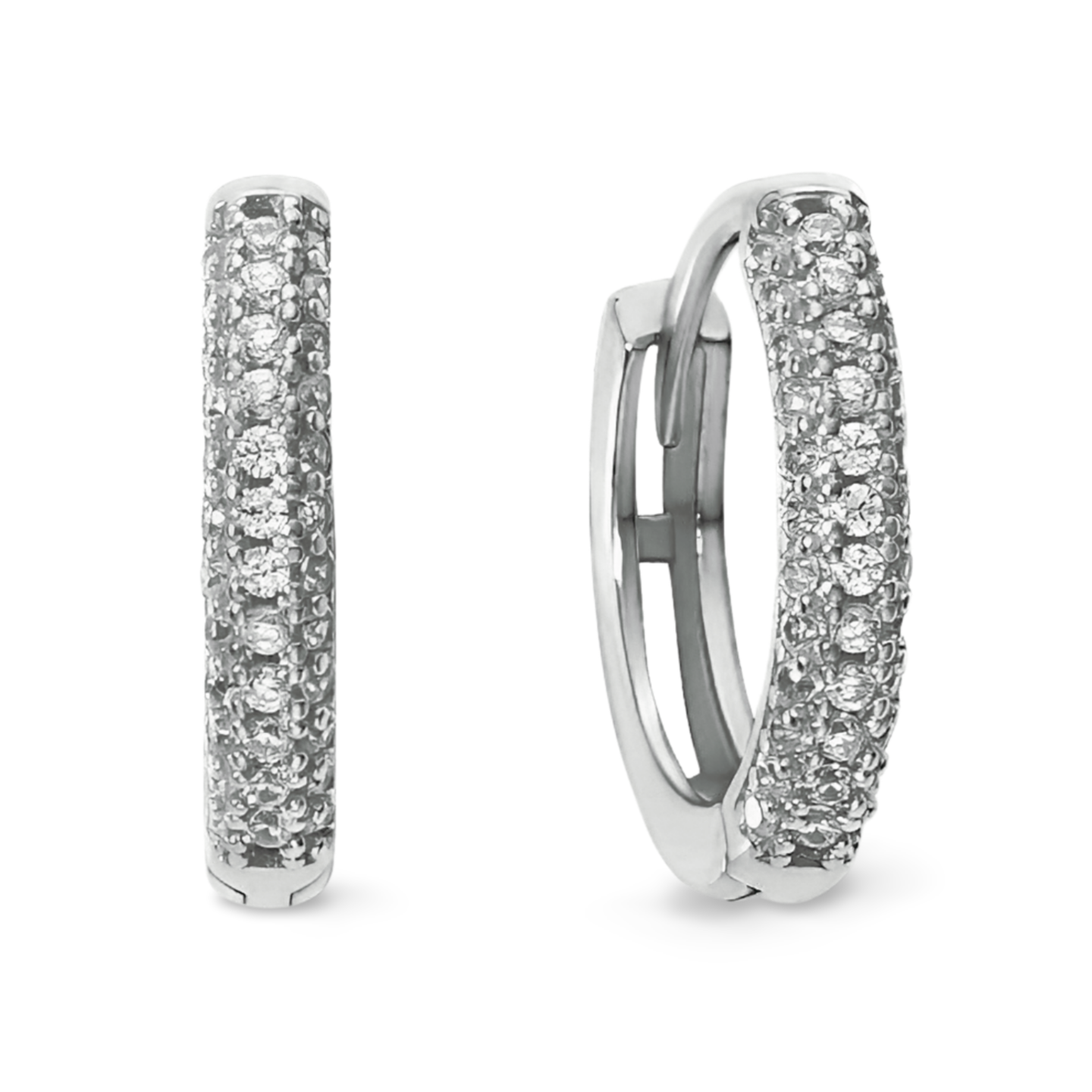Pavona Kreolen aus 925 Sterling Silber, 18K vergoldet oder rhodiniert, mit dreireihiger Zirkonia-Fassung für funkelnde Eleganz.