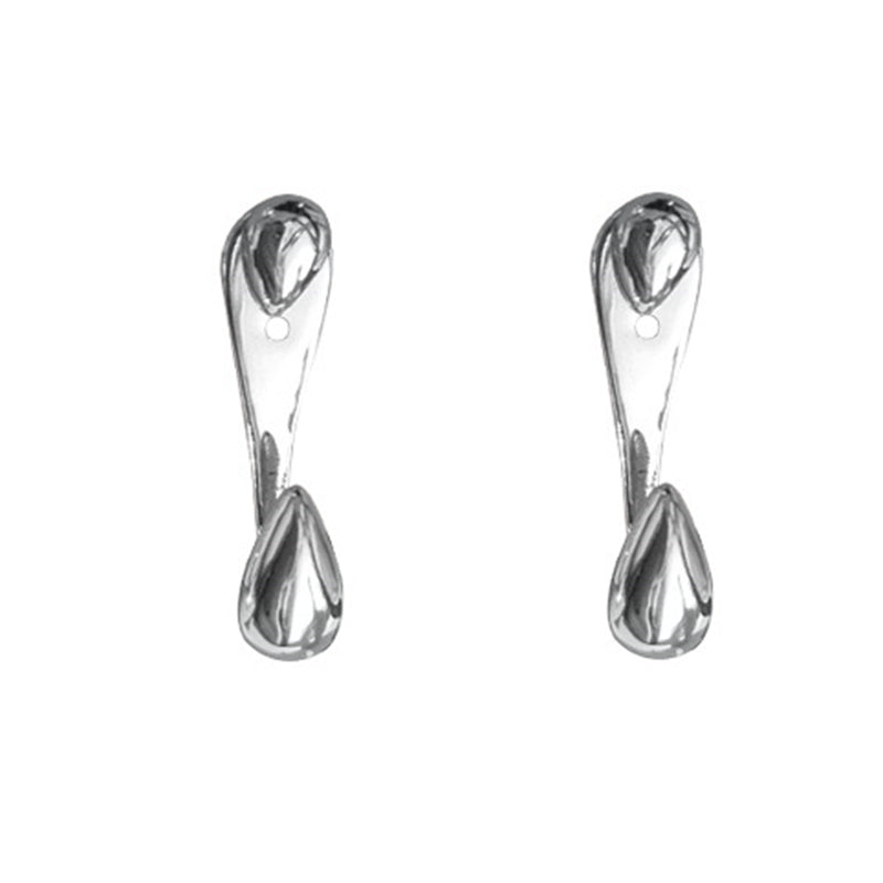 Drop Ohrstecker aus 925 Silber, wahlweise 18K vergoldet oder rhodiniert, mit organischer Tropfenform und poliertem Glanzfinish