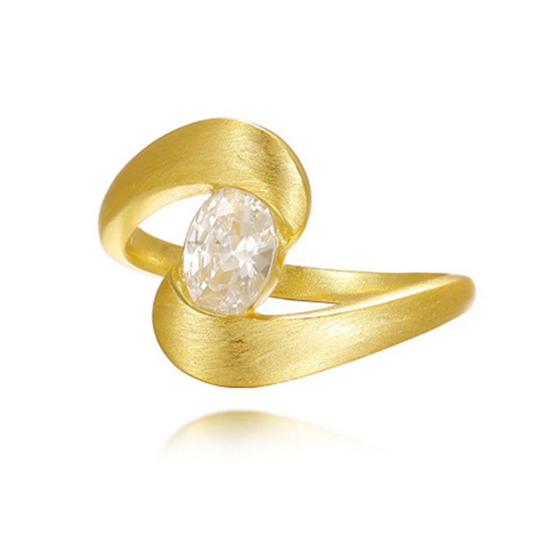 Klassischer Goldring aus 925 Sterling Silber mit ovalem Zirkonia, mattiert und elegant geschwungen