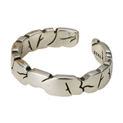 Verstellbarer Ring aus 925 Sterling Silber mit Ast-/Zweiggravur, leicht oxidiertes Vintage-Finish, offenes Design
