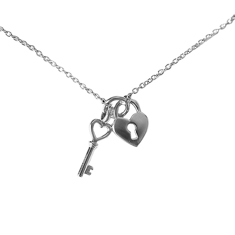 Zarte Herz-Schloss Halskette aus 925 Sterling Silber mit Schlüssel-Charm, filigran und alltagstauglich, ideal zum Layering.