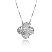 Vierblättrige Yonca Halskette aus 925 Sterling Silber, 18K vergoldet oder rhodiniert, mit strukturierter Oberfläche und Glanzperlenrand